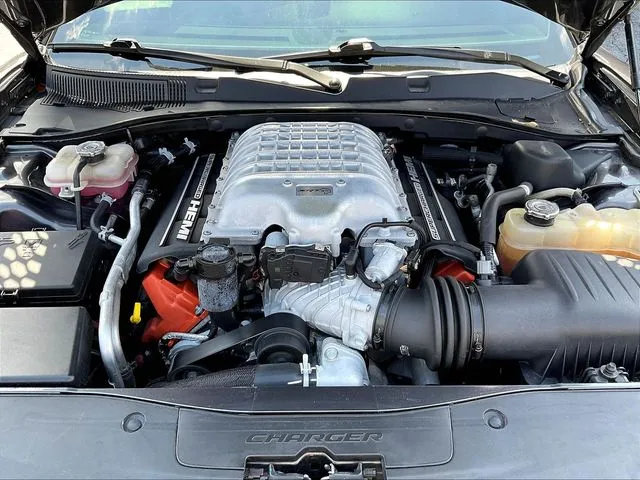 Dodge Charger photo 31