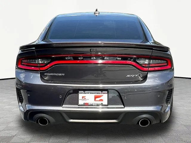 Dodge Charger photo 6