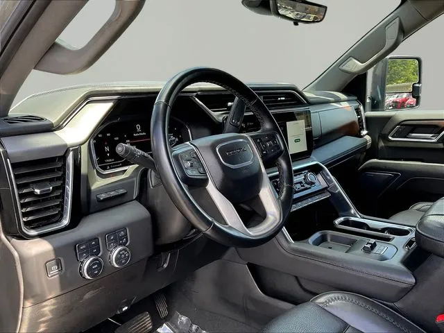 GMC Sierra 3500 HD photo 19