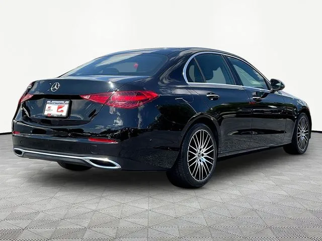Mercedes-Benz C-Class photo 7