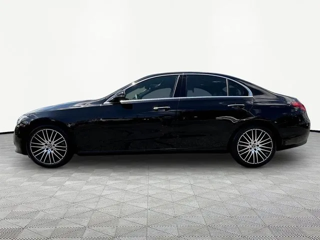 Mercedes-Benz C-Class photo 4