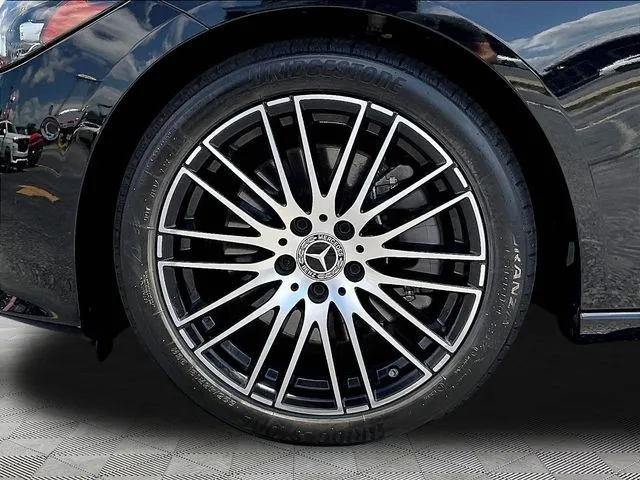 Mercedes-Benz C-Class photo 34