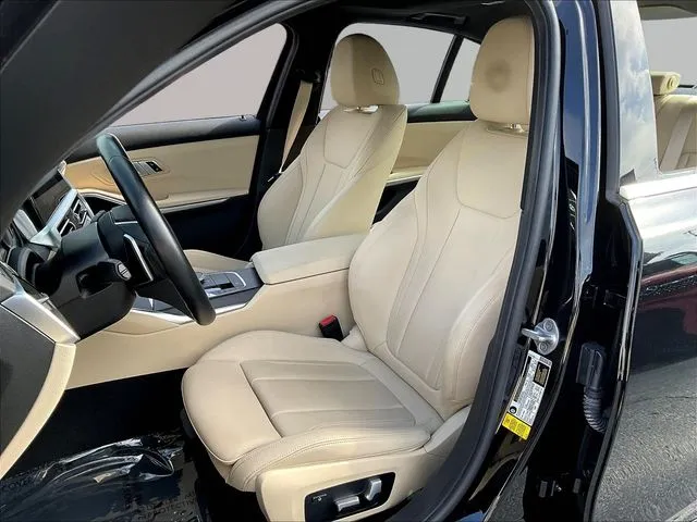 BMW 3 Series photo 23