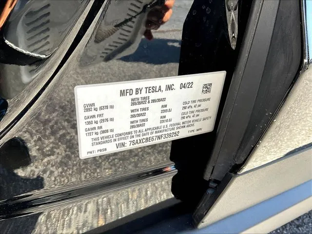 Tesla Model X photo 20
