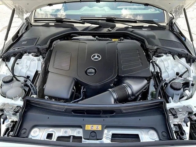 Mercedes-Benz C-Class photo 31