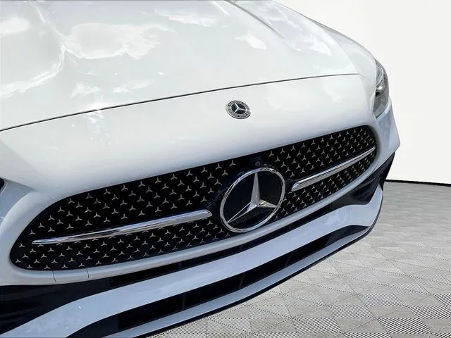 Mercedes-Benz C-Class photo 34