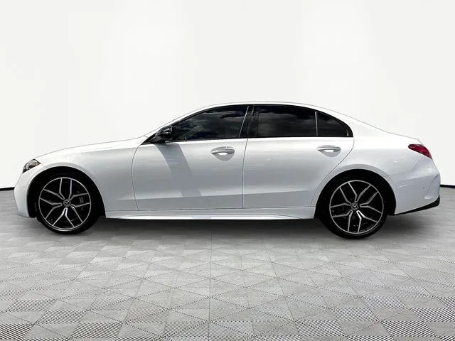 Mercedes-Benz C-Class photo 4