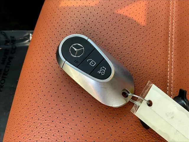 Mercedes-Benz C-Class photo 36