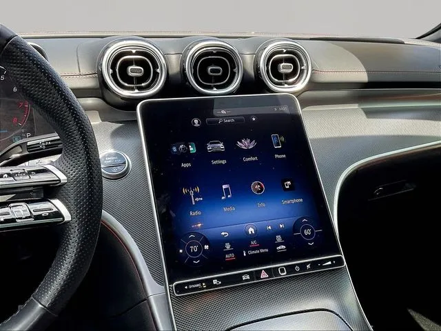 Mercedes-Benz C-Class photo 11