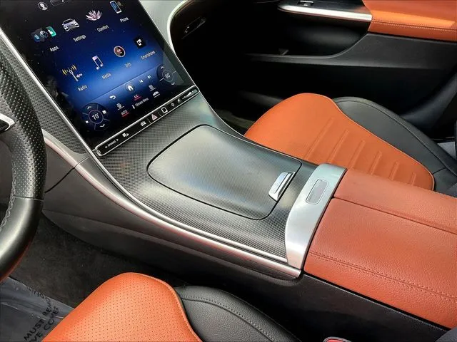Mercedes-Benz C-Class photo 19