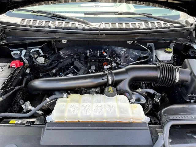 Lincoln Navigator L photo 30