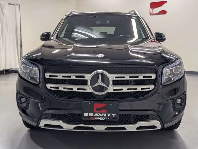 Mercedes-Benz GLB photo 24