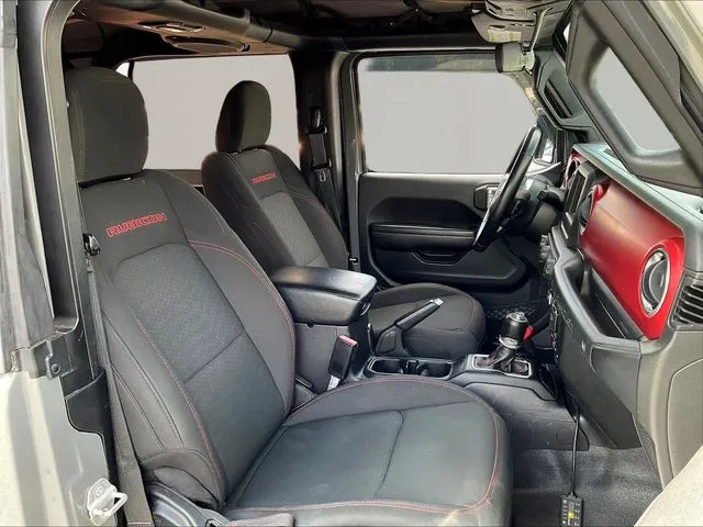 Jeep Wrangler photo 27