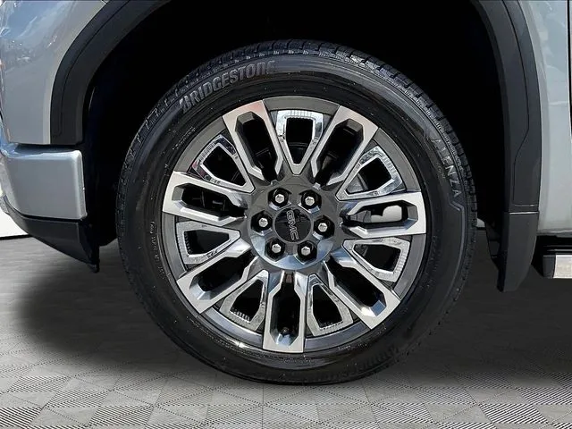 GMC Sierra 1500 photo 36