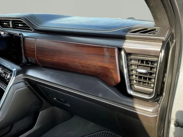 GMC Sierra 1500 photo 28