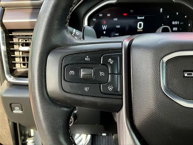 GMC Sierra 1500 photo 14