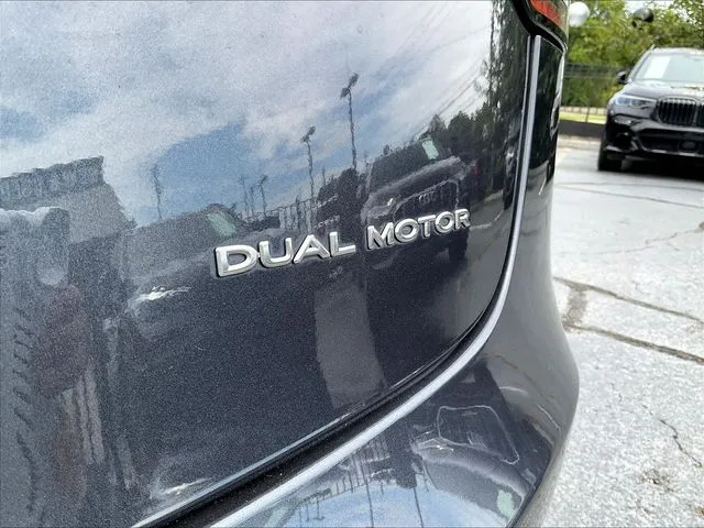 Tesla Model 3 photo 26