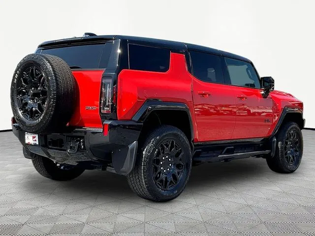 GMC Hummer EV SUV photo 7