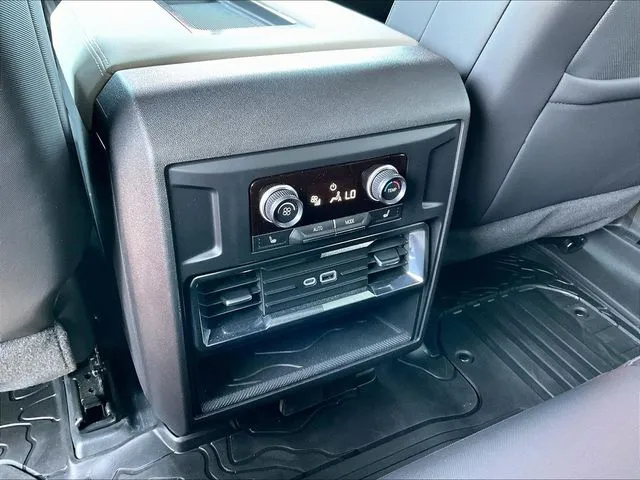 GMC Hummer EV SUV photo 12