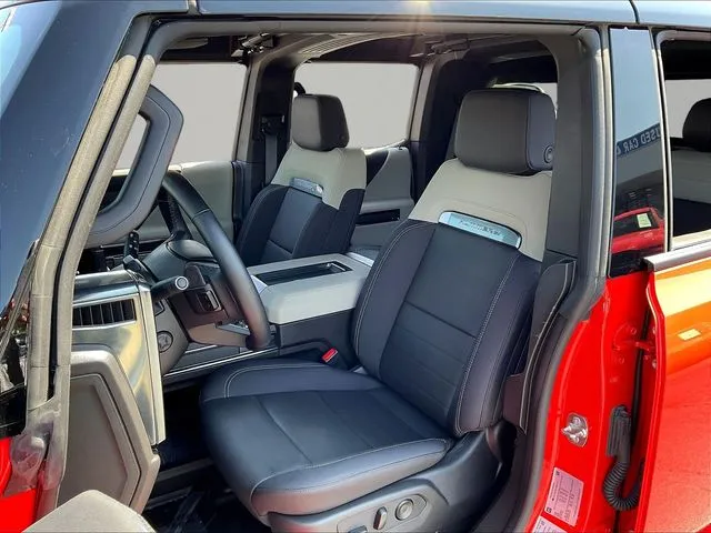 GMC Hummer EV SUV photo 23