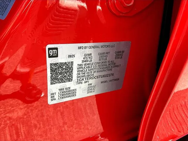 GMC Hummer EV SUV photo 21