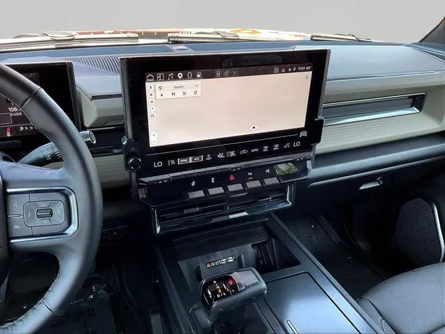 GMC Hummer EV SUV photo 11