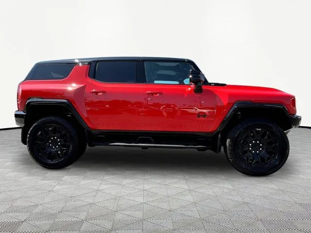GMC Hummer EV SUV photo 8