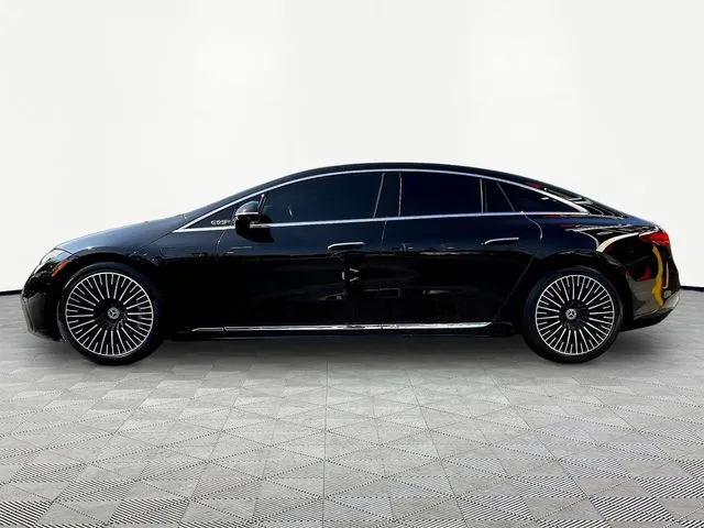 Mercedes-Benz EQS photo 4