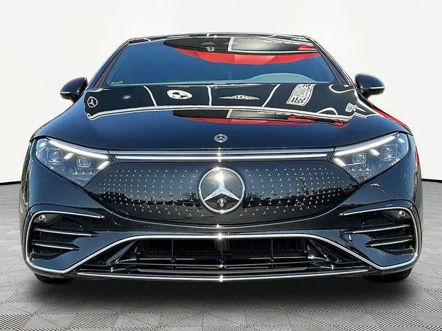 Mercedes-Benz EQS photo 2