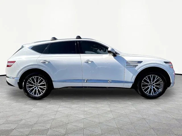 Genesis GV80 photo 8