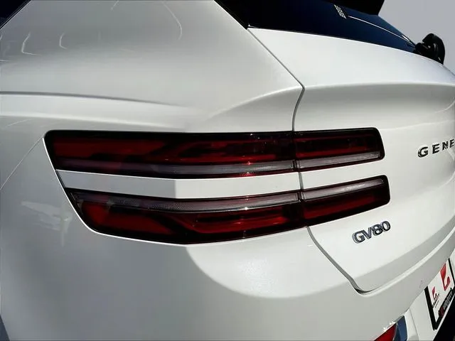 Genesis GV80 photo 25