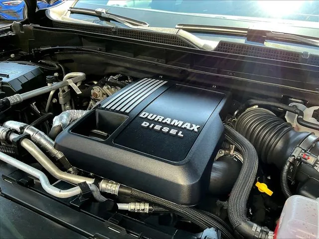Cadillac Escalade ESV photo 34