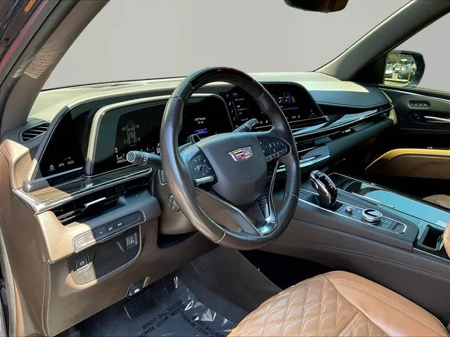 Cadillac Escalade ESV photo 19