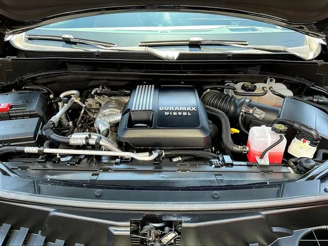 Cadillac Escalade ESV photo 33