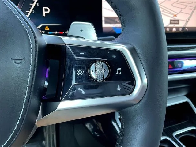 BMW 7 Series photo 14