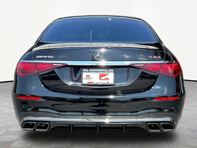 Mercedes-Benz S-Class photo 6