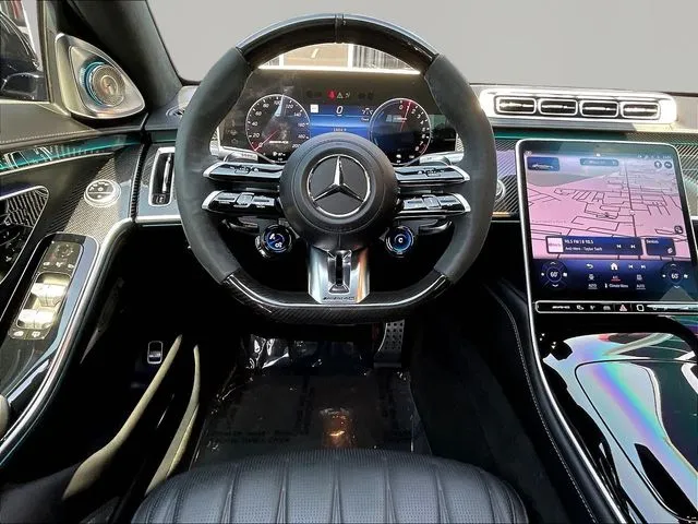 Mercedes-Benz S-Class photo 10