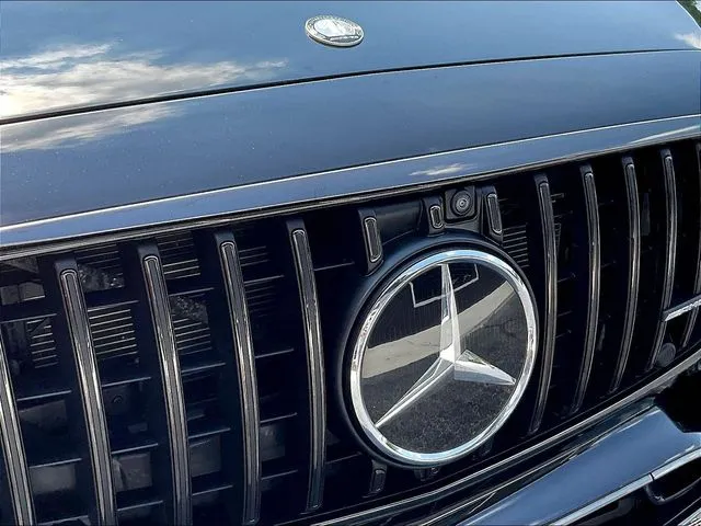 Mercedes-Benz S-Class photo 35