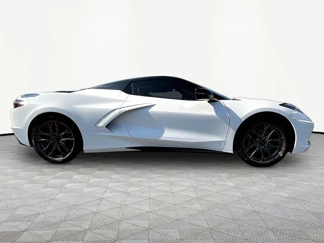 Chevrolet Corvette photo 8