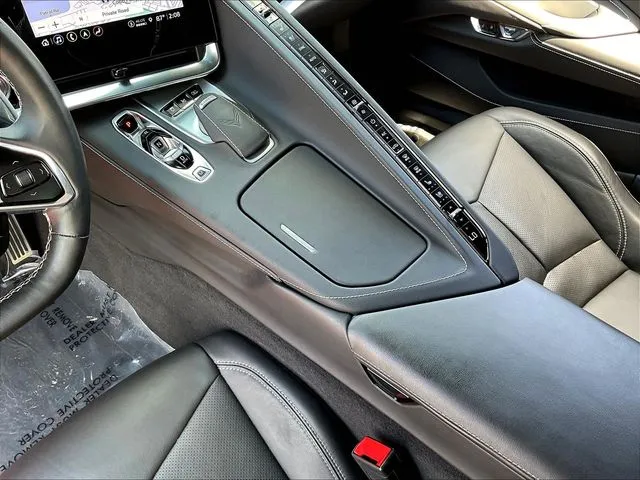 Chevrolet Corvette photo 18