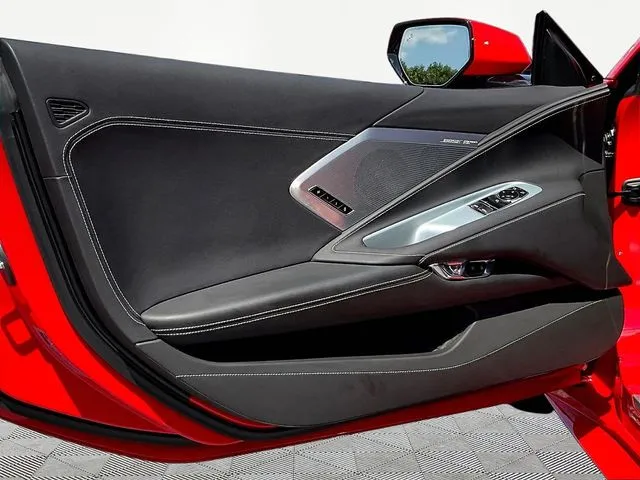 Chevrolet Corvette photo 20