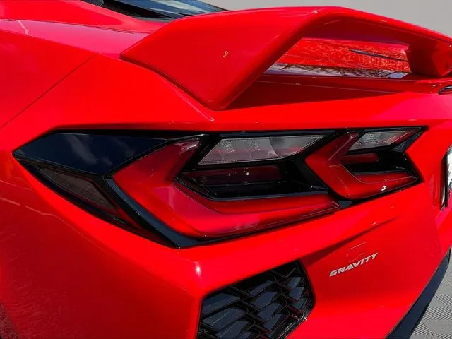 Chevrolet Corvette photo 22