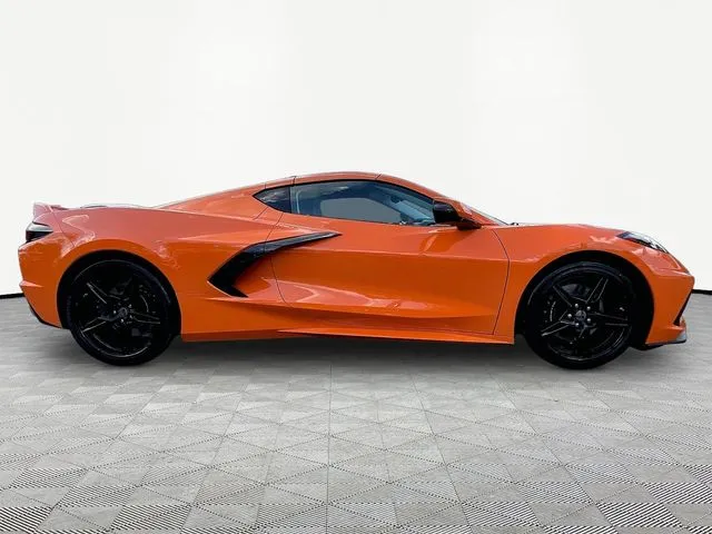 Chevrolet Corvette photo 8