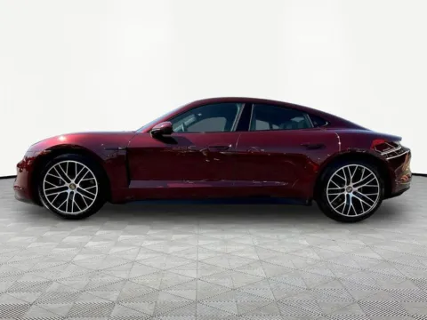 More photos of 2022 Porsche Taycan at Gravity Autos Marietta, GA
