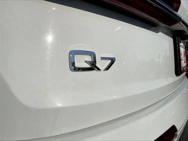 Audi Q7 photo 26