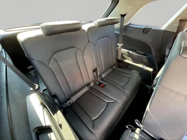 Audi Q7 photo 28