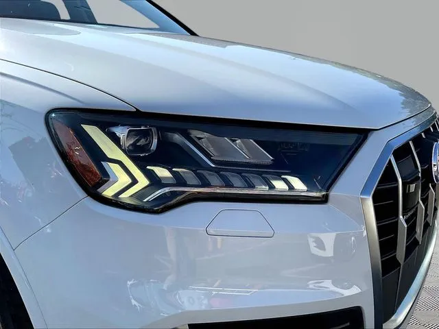 Audi Q7 photo 35