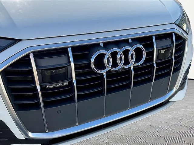 Audi Q7 photo 36