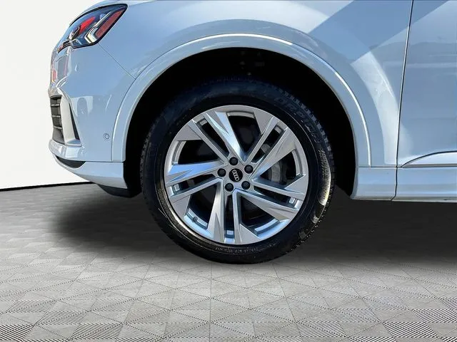Audi Q7 photo 37