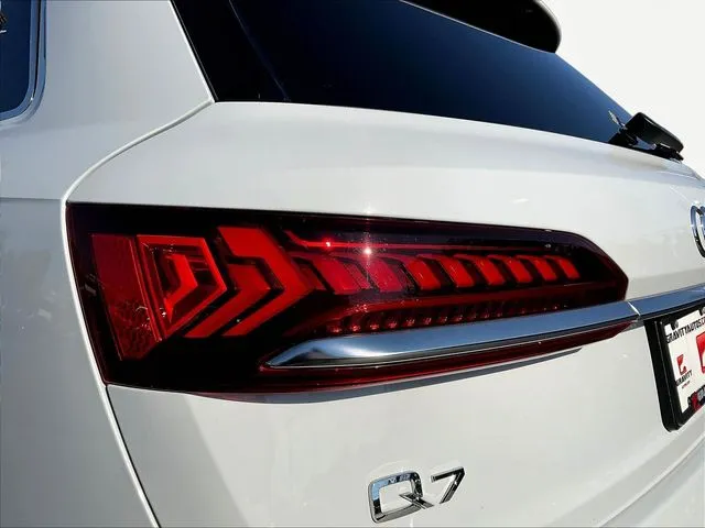 Audi Q7 photo 25